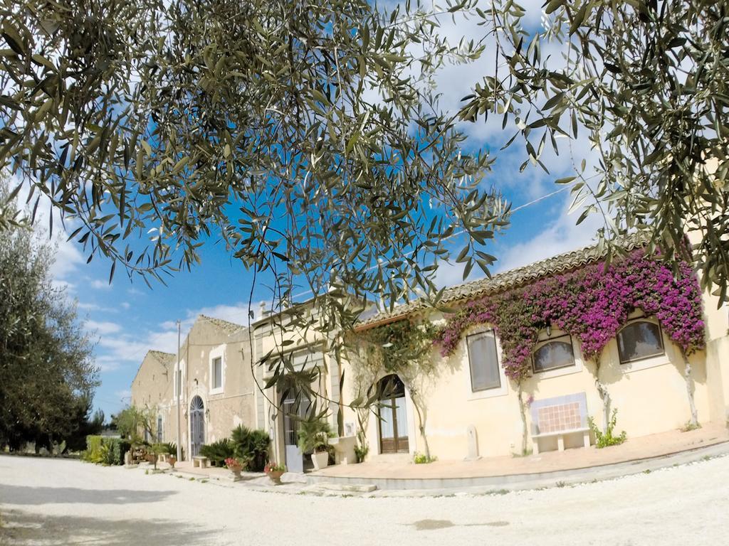Casale Rocca Fiorita Bed and Breakfast Acate Buitenkant foto
